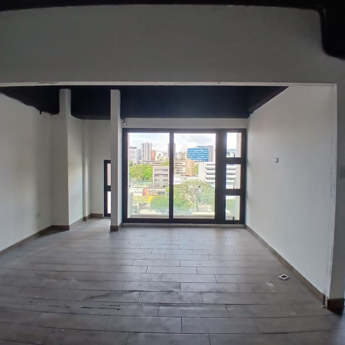 Oficina Comercial en Renta en zona 9 — foto 7