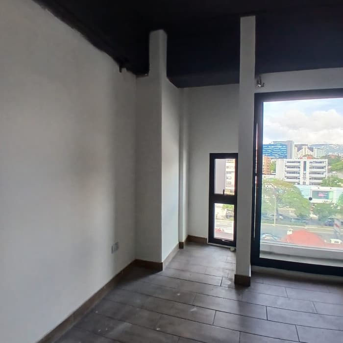 Oficina Comercial en Renta en zona 9 — foto 9