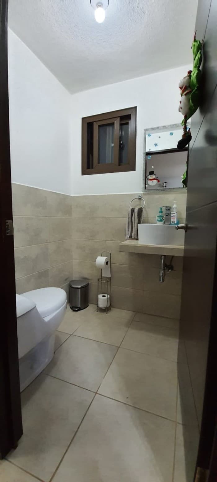Venta de casa de 178m2 en Cumbres de la Arboleda, CAES. — foto 15
