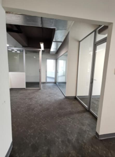OFICINA EN RENTA EDIFICIO AVANTE — foto 10