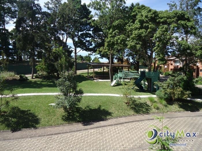 Vendo bella casa en zona 16 — foto 14
