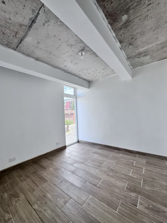 Casa Nueva en Venta Zona 16 Hacienda Real — foto 7