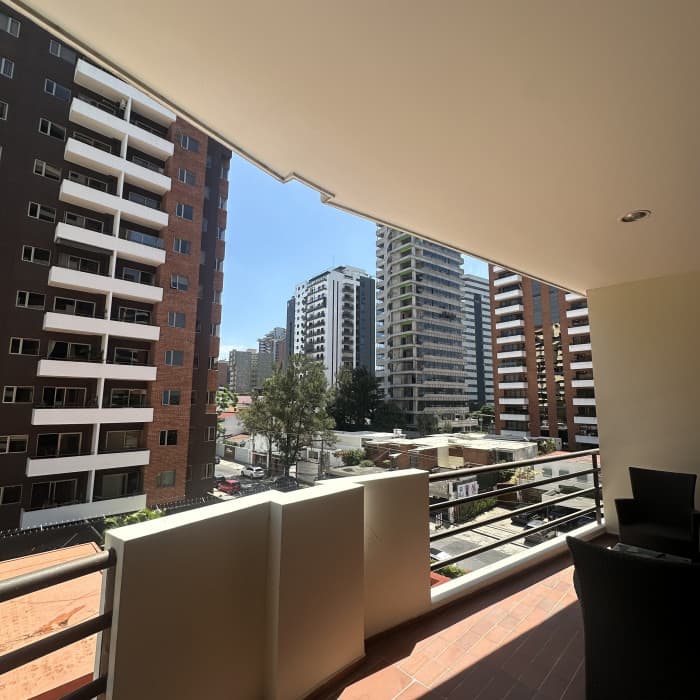 En Venta y Renta Apartamento en Edificio de Zona 14 — foto 11