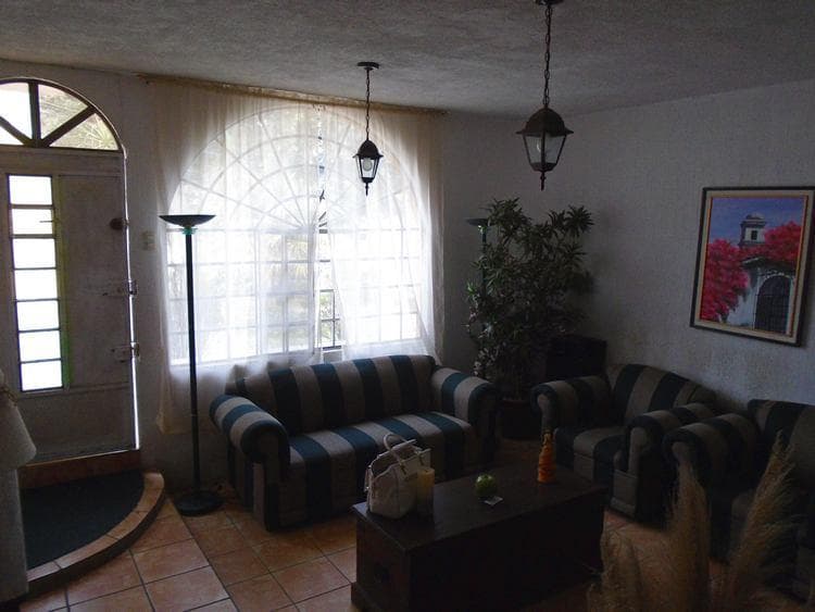 CASA EN VENTA SANTA LUCIA MILPAS ALTAS — foto 5
