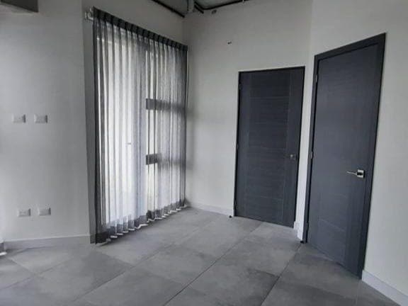 APARTAMENTO EN RENTA EN SILK, ZONA 4 — foto 8