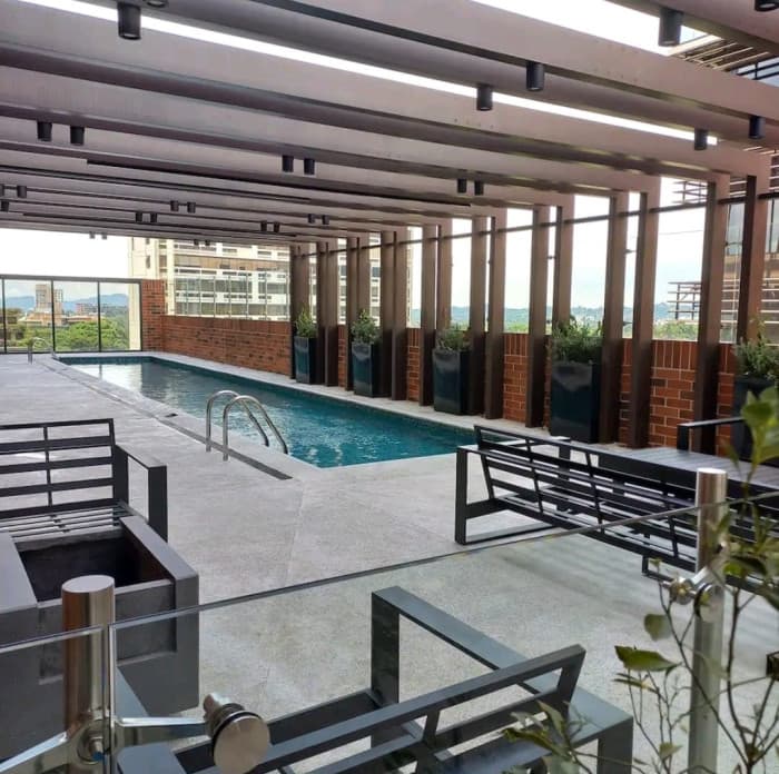 Apartamento en Venta Amueblado en Edificio en Zona 10 — foto 8