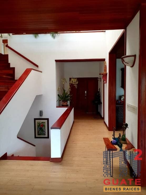 Casa de 775 m2 de construcción en Venta, Zona 10 — foto 5