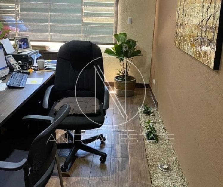 OFICINA EN RENTA EN ZONA 9 — foto 8