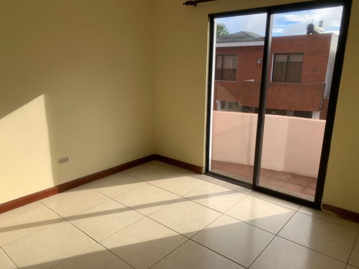 Casa en venta para inversión en Carretera a El Salvador — foto 12