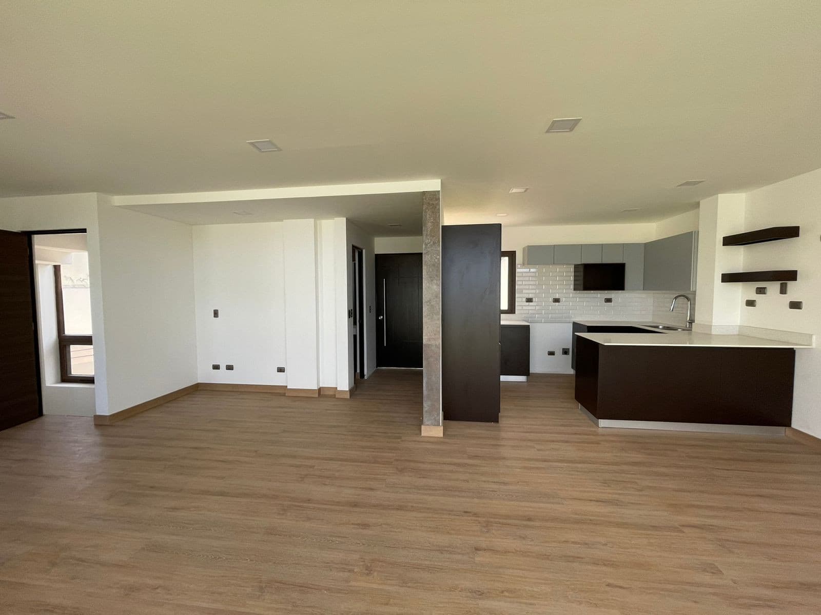 Casa nueva en Venta Zona 15 La Isla — foto 3