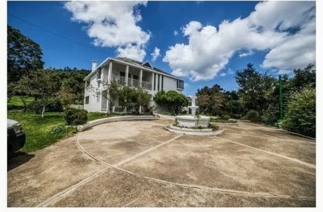 En venta Casa para vivienda o negocio cercana San Lucas