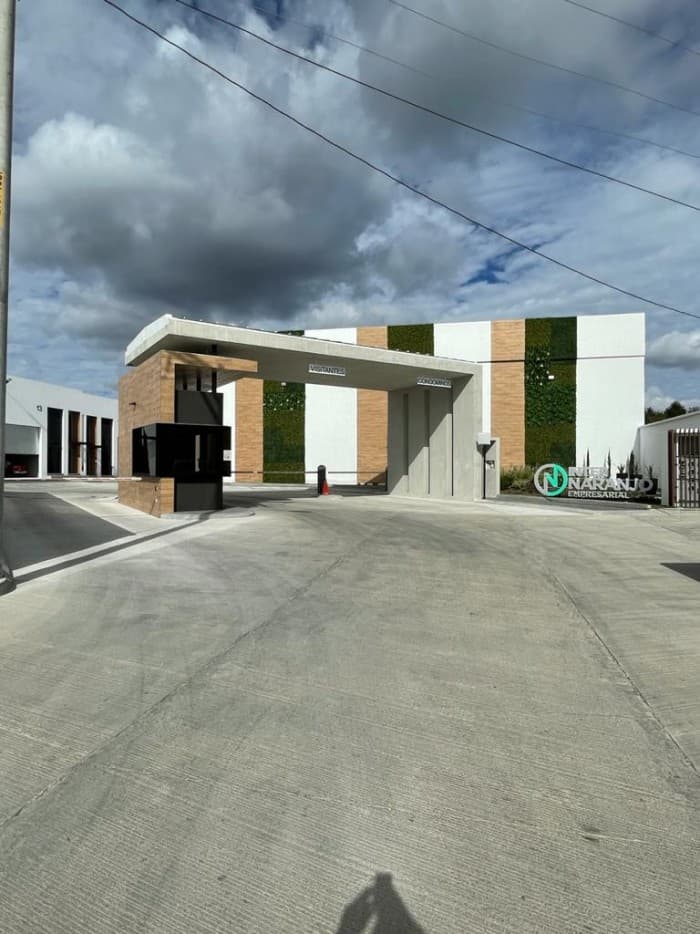 Alquilo Ofibodega en Internaranjo Z.4 de Mixco Naranjo — foto 1