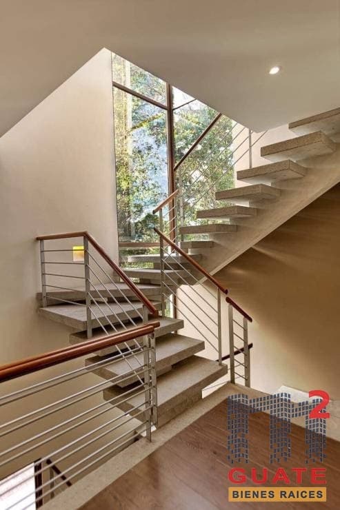 Casa de 480 m2 de construcción en Venta, Zona 16 — foto 4