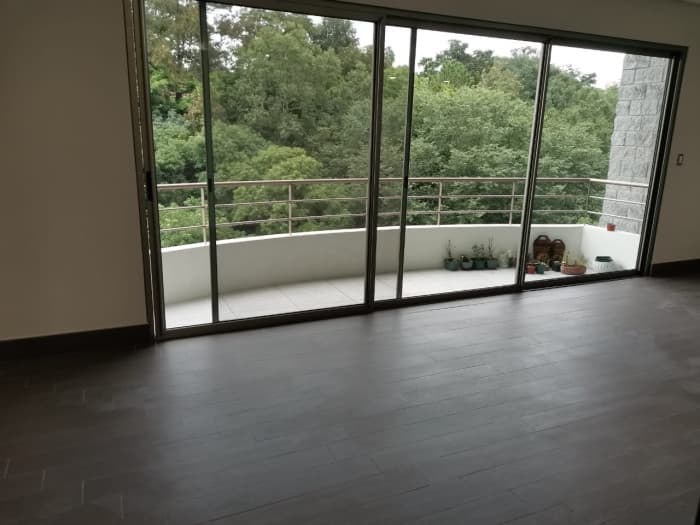 Plus Real Estate renta apartamento en zona 10 — foto 2