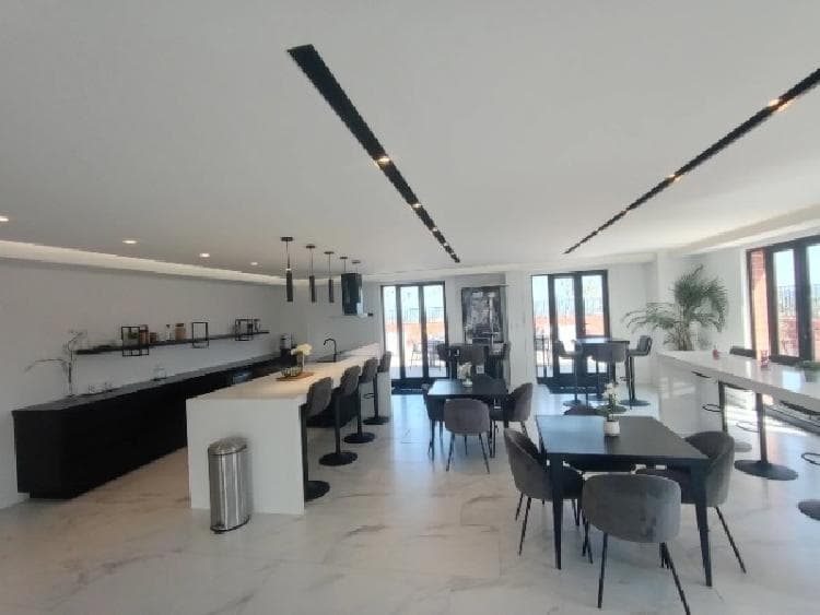 Edificio Céntrico, Apartamento en Venta — foto 5