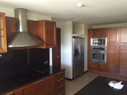 Plus Real Estate vende apartamento en zona 10