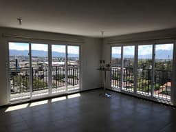 RENTO/VENDO APARTAMENTO PARQUE 11 ZONA 11