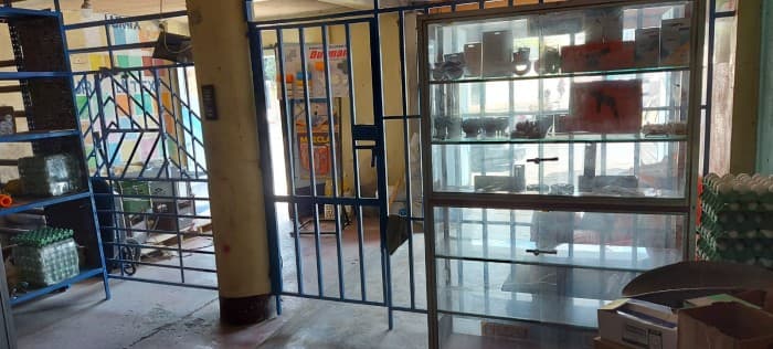 CityMax Gold renta bodega con local comercial en zona 6 — foto 1