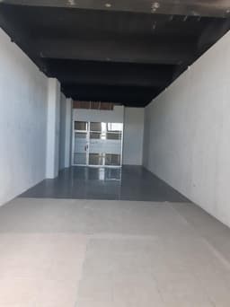 RENTO LOCAL COMERCIAL, CENTRO COMERCIAL PRADERA ZONA10