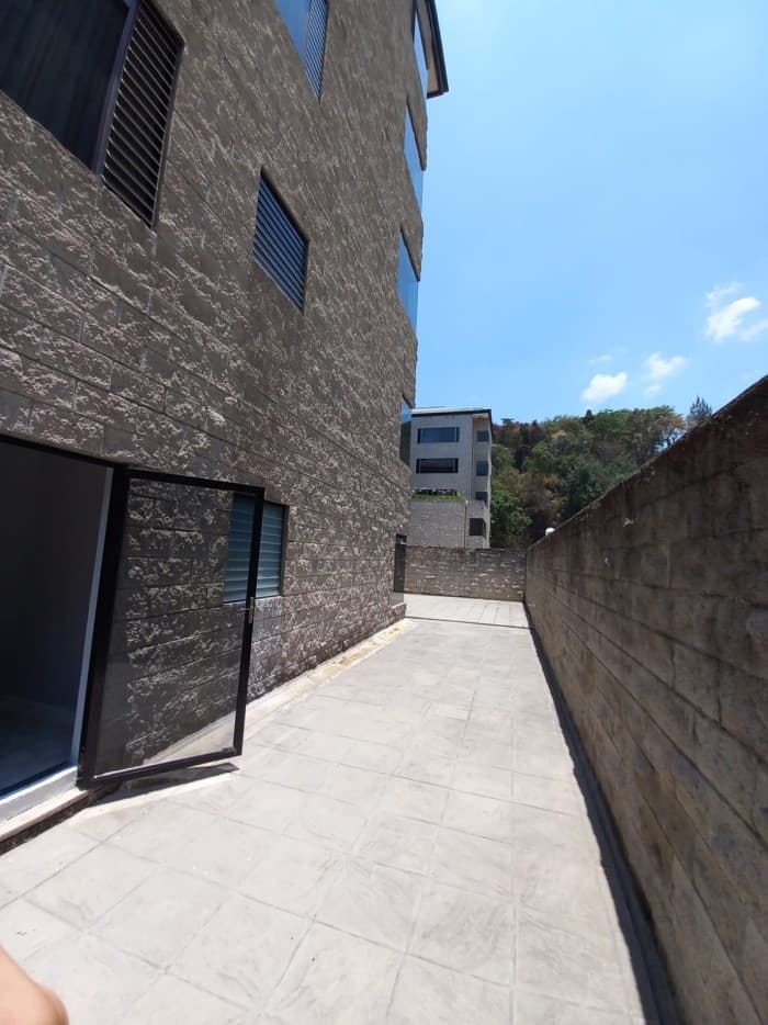 APARTAMENTO SUPER AMPLIO EN #VENTA ZONA 10 — foto 14