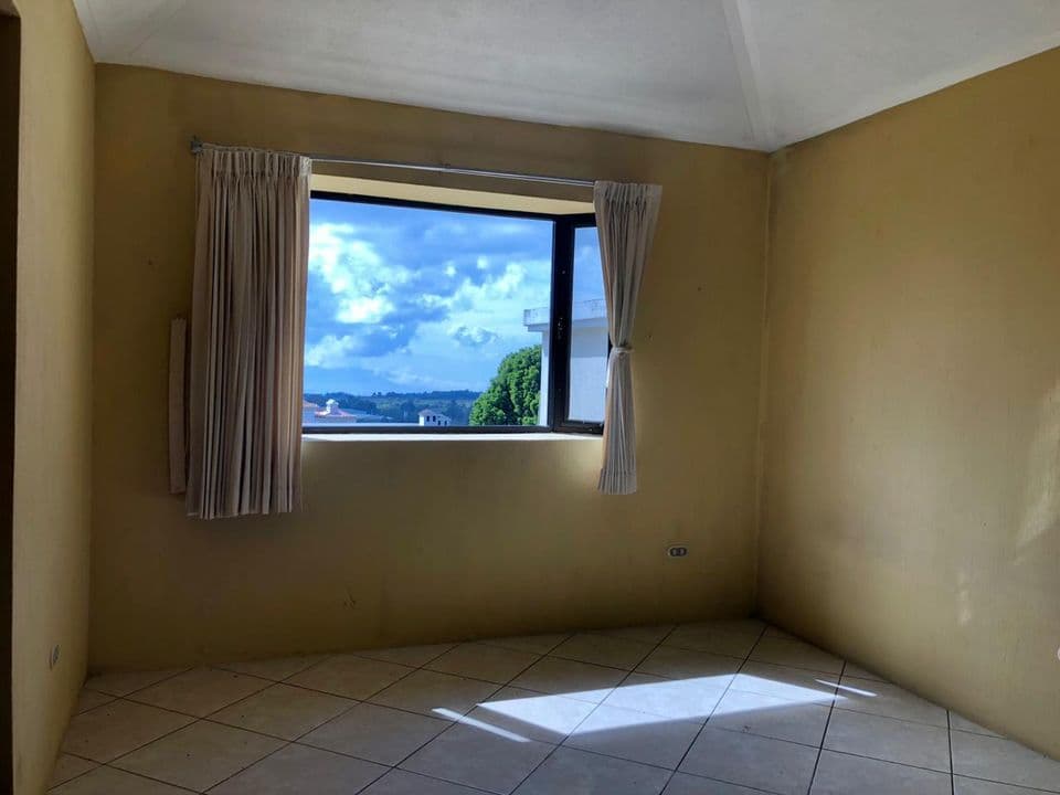 Venta de amplia casa en Colinas de Andalucía, CAES — foto 7