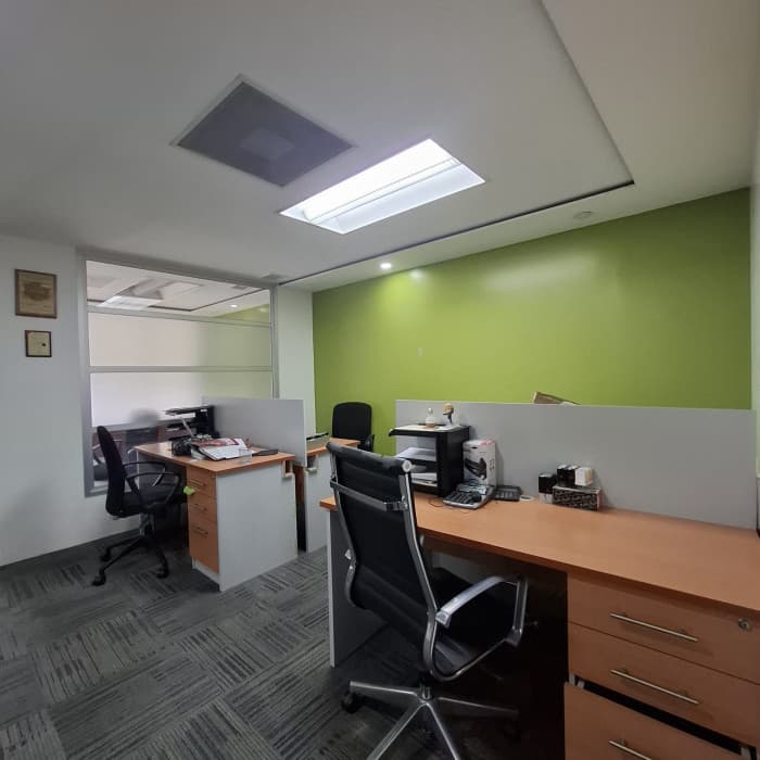 Oficina para inversión en venta en zona 10 Medio nivel — foto 11