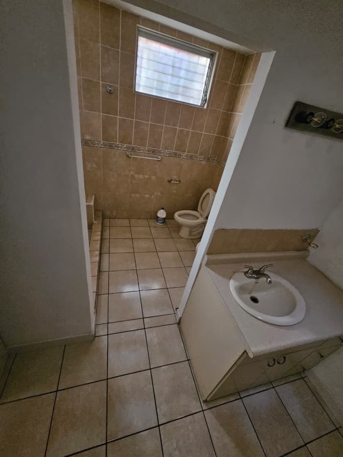Venta de Casa en Colonia El Maestro de Zona 15 — foto 13