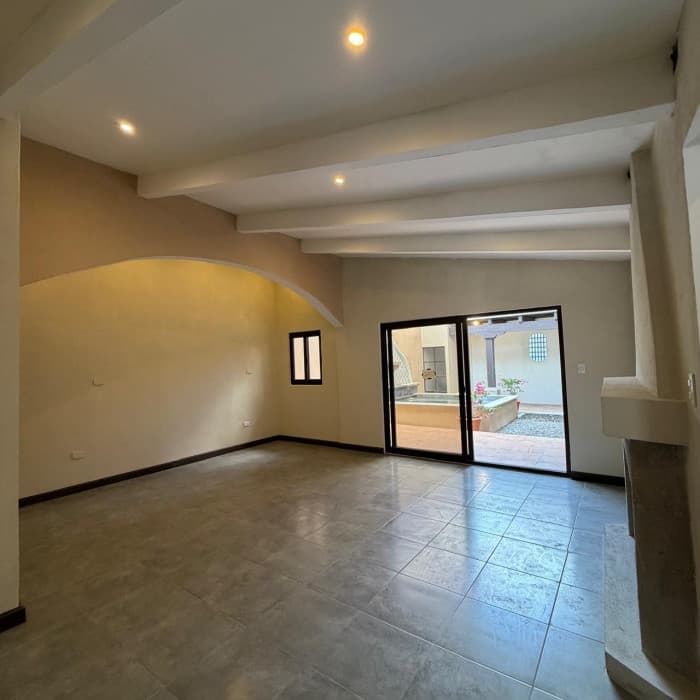 En venta casa en Antigua Guatemala — foto 3