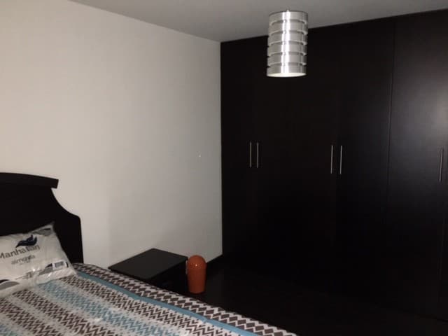Rento Apartamento AMUEBLADO Z.14 3 Dormitorios — foto 7