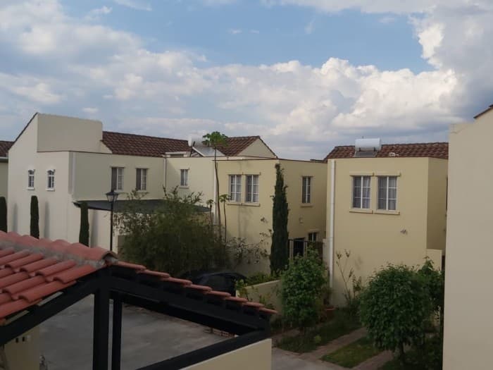 Venta de casa en Condado Naranjo, zona 4 de Mixco. — foto 8