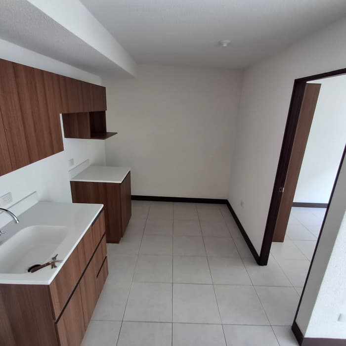 APARTAMENTO EN ALQUILER EN ZONA 1 — foto 5