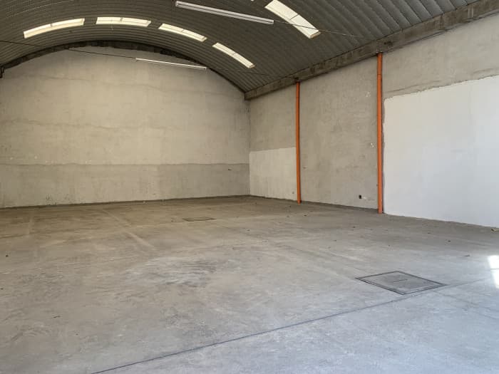 Bodega dentro de complejo en Panorama, Antigua — foto 4