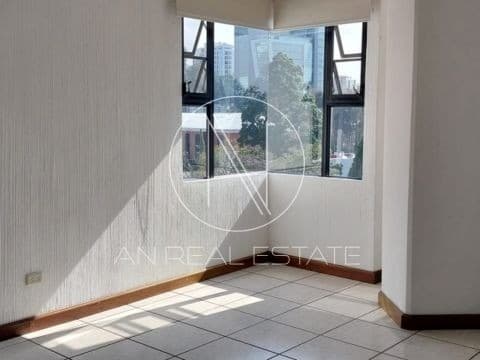APARTAMENTO EN RENTA EN ZONA 15 — foto 3