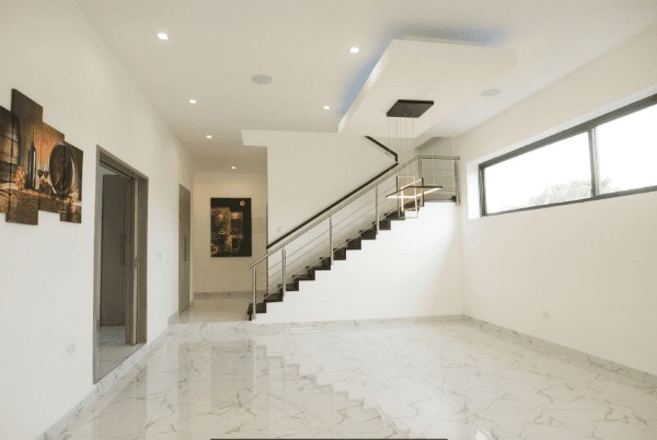 CASA EN VENTA PARA ESTRENAR EN LA FONTANA I/MI — foto 1