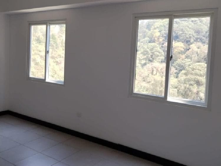 APARTAMENTO EN RENTA EN ZONA 16 — foto 4