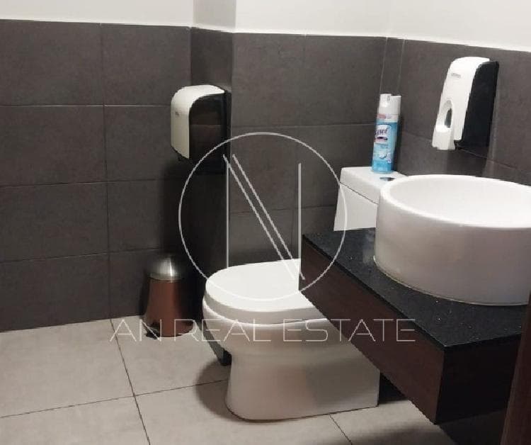 OFICINA EN RENTA EN INSIGNE, ZONA 15 — foto 10