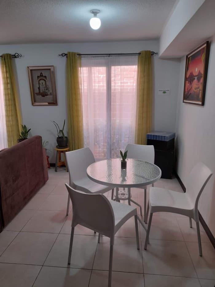 Apartamento Amueblado en Venta/Renta en Zona 4 — foto 1