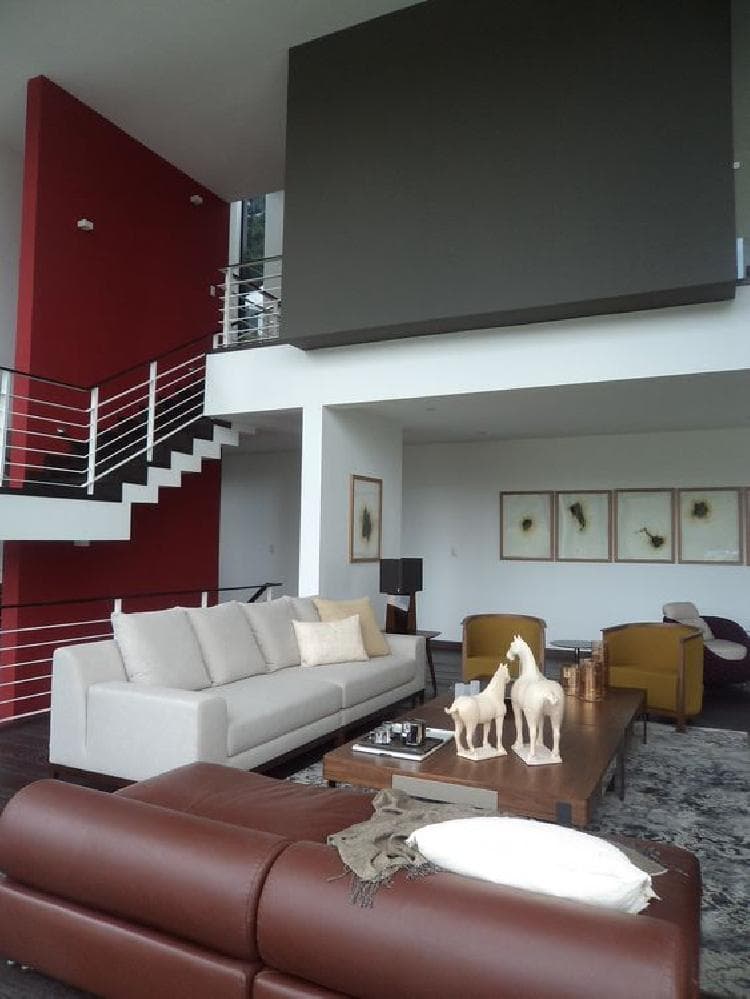 Casa con 576.08m2 en Las Cumbres Zona 16 en Venta — foto 2