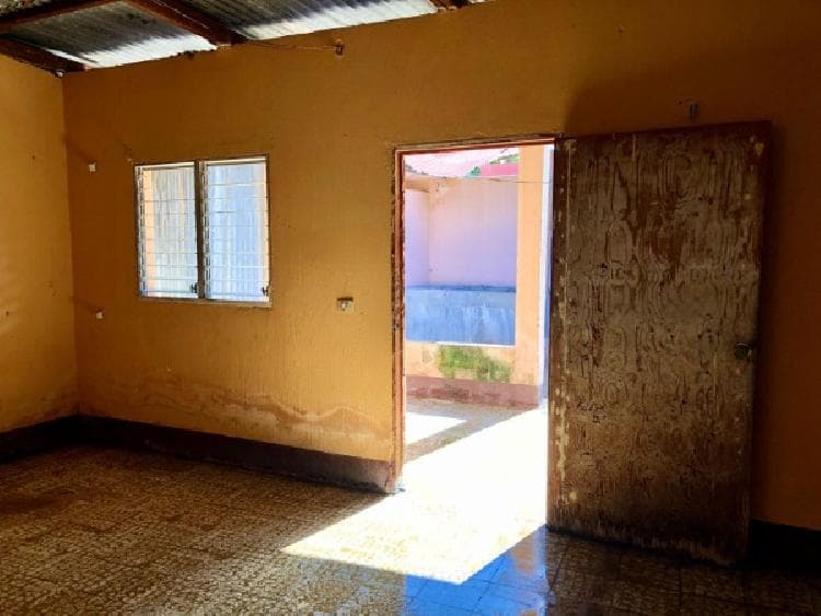 Casa en Venta para Remodelar en Guastatoya el Progreso — foto 3