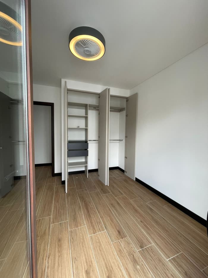 Apartamento en renta en Lirios de Cayalá — foto 4