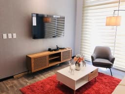 RENTO APARTAMENTO AMUEBLADO LIRIOS CAYALA ZONA 16