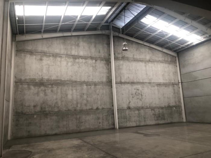 Renta de ofibodega dentro de complejo, Calzada La Paz. — foto 1