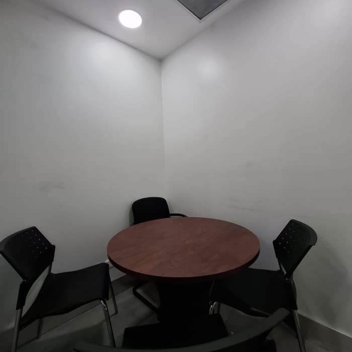 Oficina para inversión en venta en zona 10 Medio nivel — foto 9