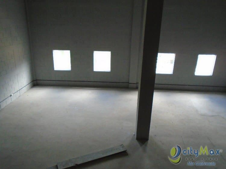 Ofibodega en Venta al final de Calzada Roosevelt — foto 4