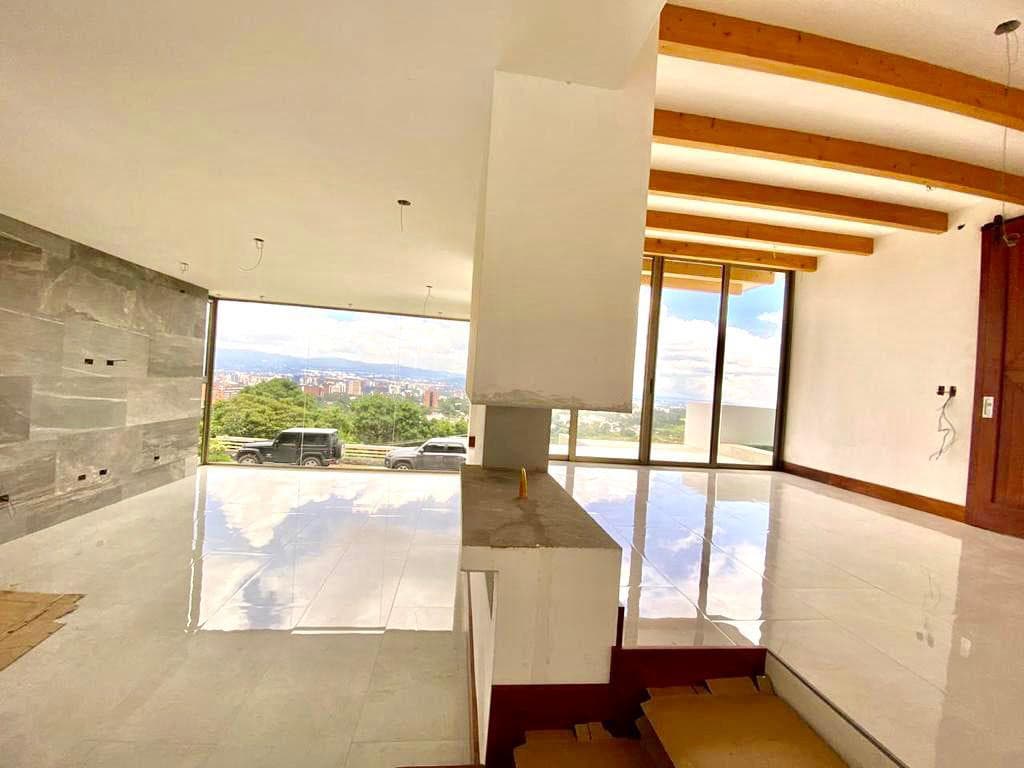 ALQUILO CASA EN SAN LÁZARO ZONA 15 — foto 1