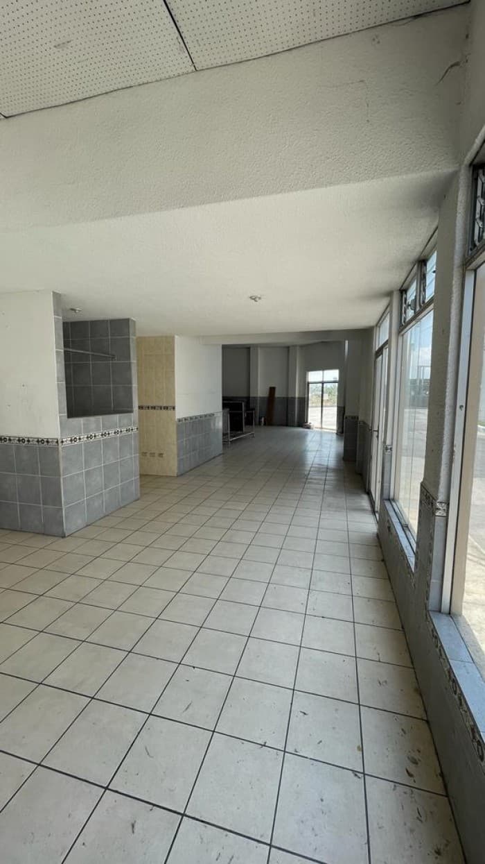 Local para #renta en excelente área comercial — foto 1