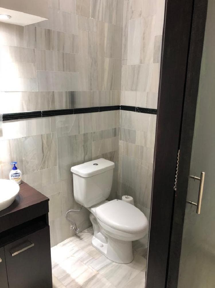 Casa Comercial en venta zona 13 Guatemala — foto 3