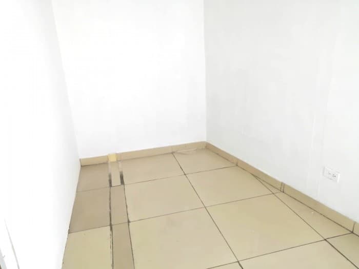 Local Comercial en Venta y Renta en Zona 10 — foto 7