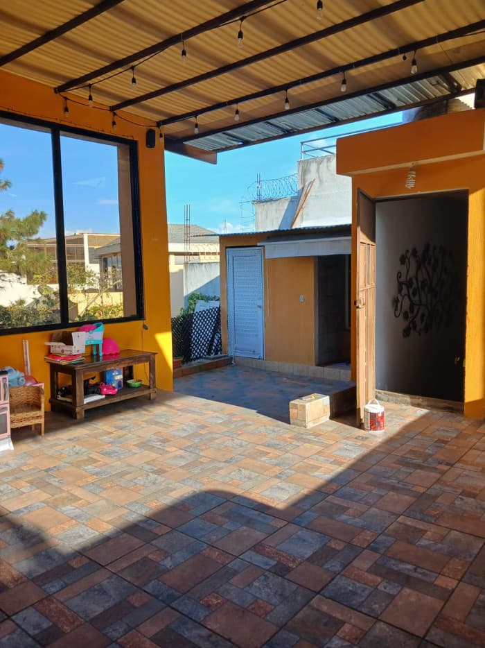 VENDO CASA LOMAS DE BALCONES SAN CRISTOBAL ZONA 8 MIXCO — foto 15