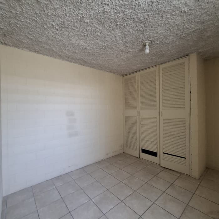 Casa Bodega residencial en zona 2 Mixco Guatemala — foto 15